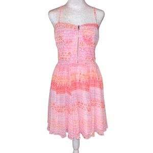 NWT GUESS dress size 6 super sexy